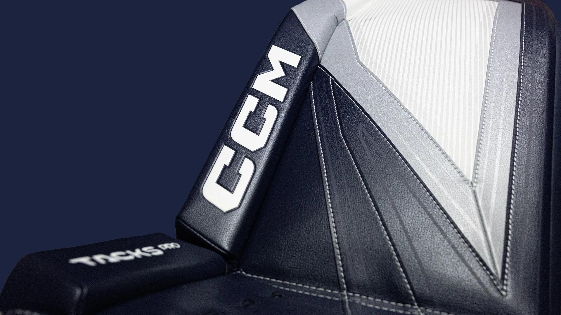 CCM Tacks taper outer roll