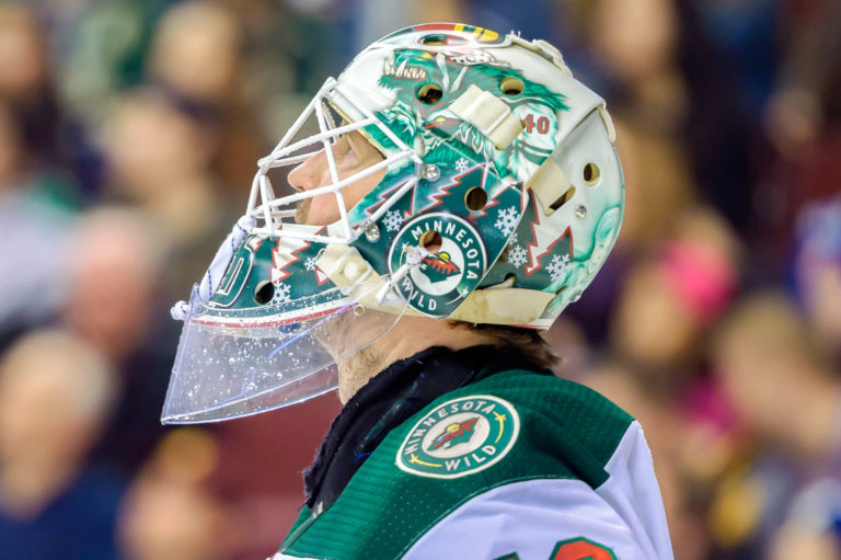 Devan Dubnyk head only looking up