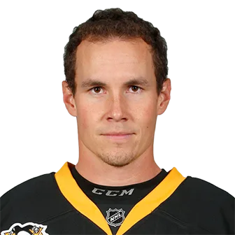 Leland Irving headshot
