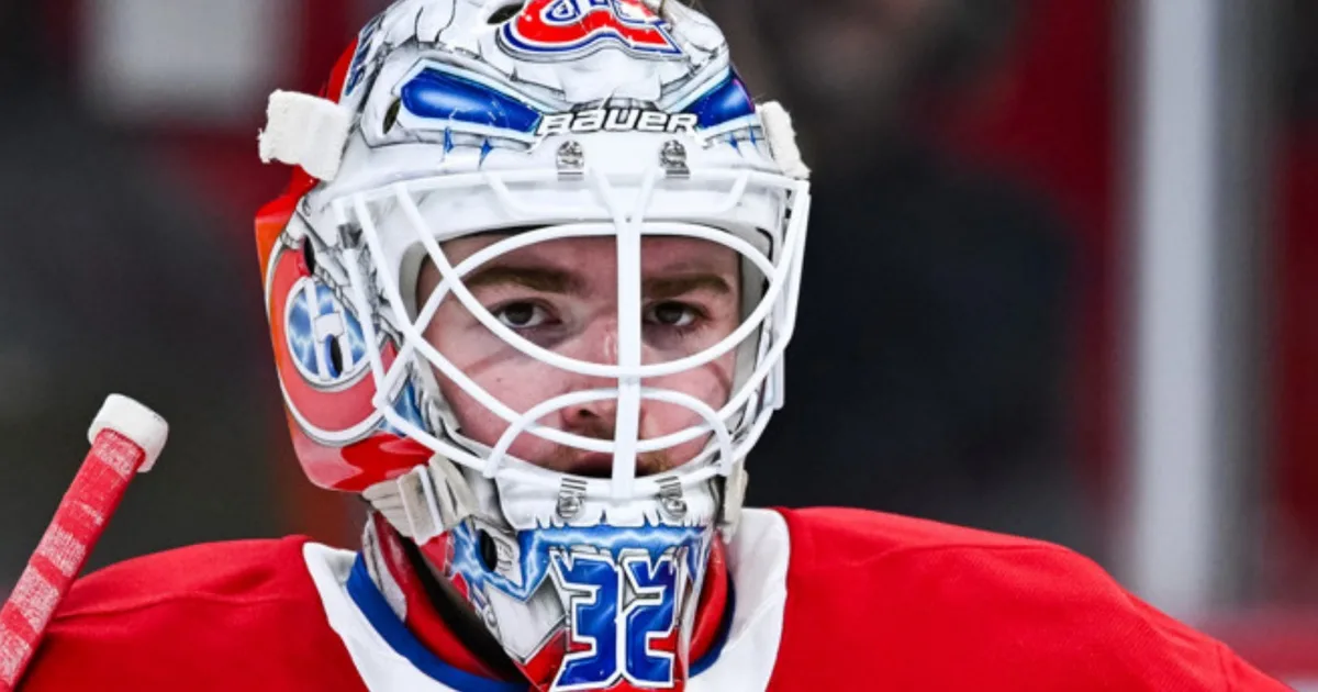 Jacob Fowler in his Montreal Canadiens mask
